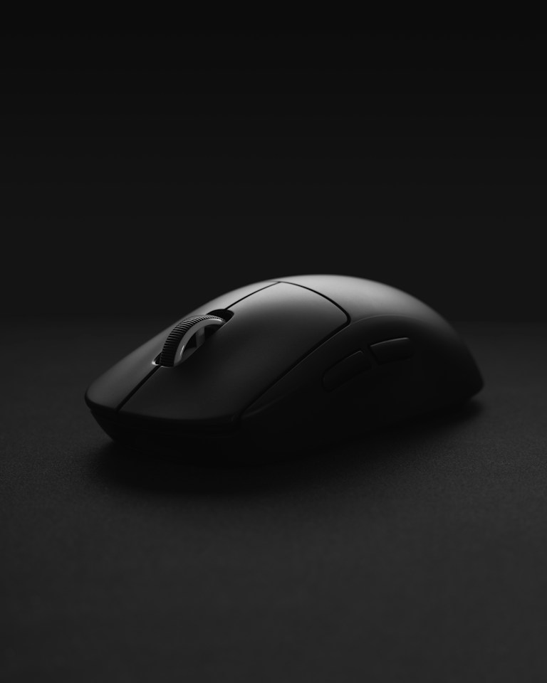 Black Wireless Mouse . This is a test product. Test test test test